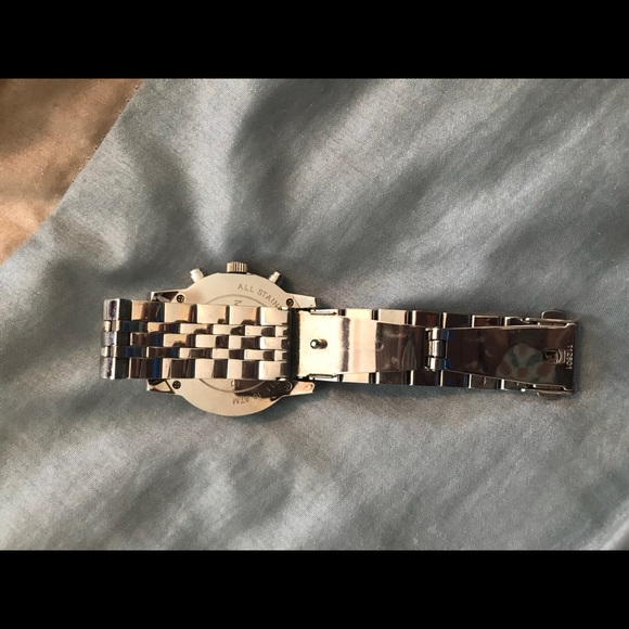 Michael Kors Watch - Picture 4 of 6